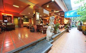 Khaosan Holiday